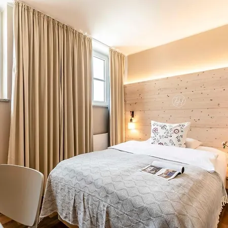 Feldmochinger Hof 3* Monaco di Baviera