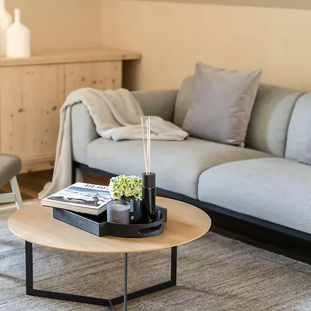 Otel Feldmochinger Hof 3*