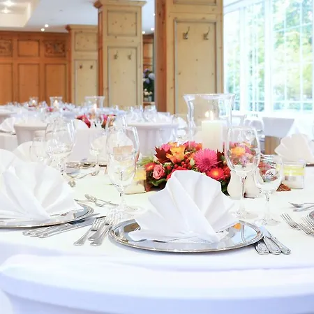 Feldmochinger Hof 慕尼黑