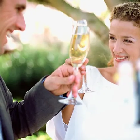 Feldmochinger Hof 酒店 4*