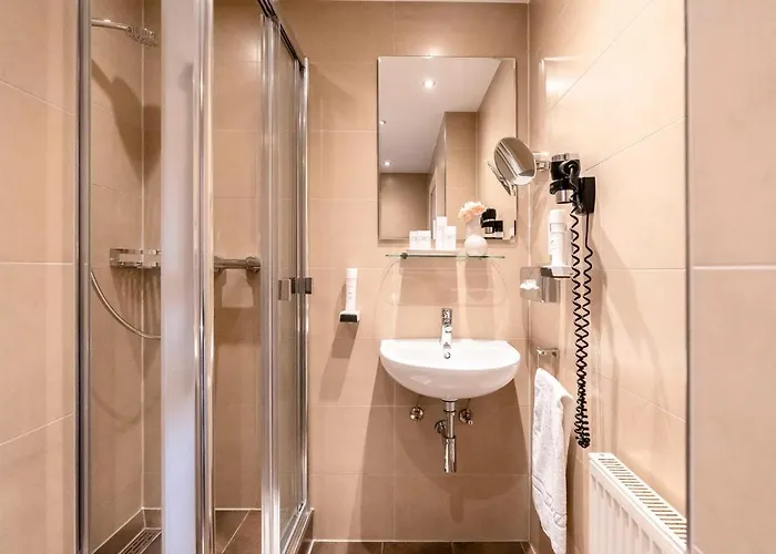 Feldmochinger Hof Hotel 3*