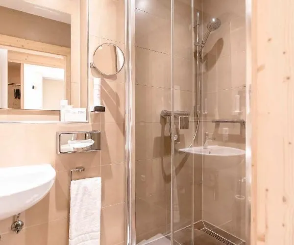 Hotel Feldmochinger Hof Monaco di Baviera