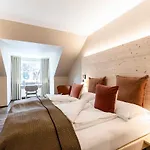 Hotel Feldmochinger Hof