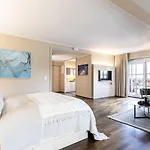 Hotel Feldmochinger Hof Monachium