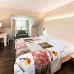 Feldmochinger Hof Hotel