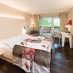 Hotel Feldmochinger Hof 3*
