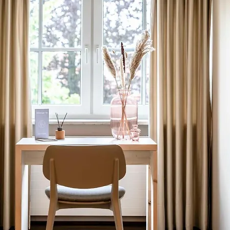 Ξενοδοχείο Feldmochinger Hof