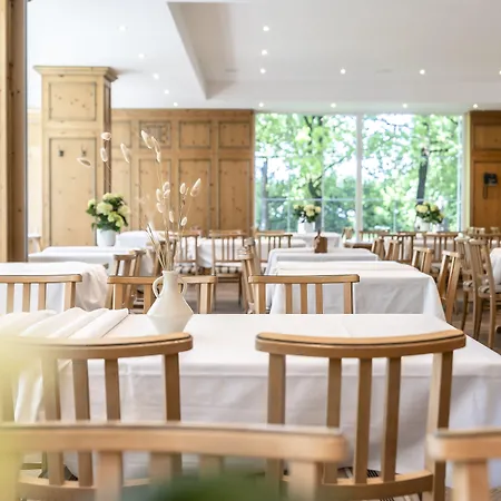 Feldmochinger Hof Ξενοδοχείο