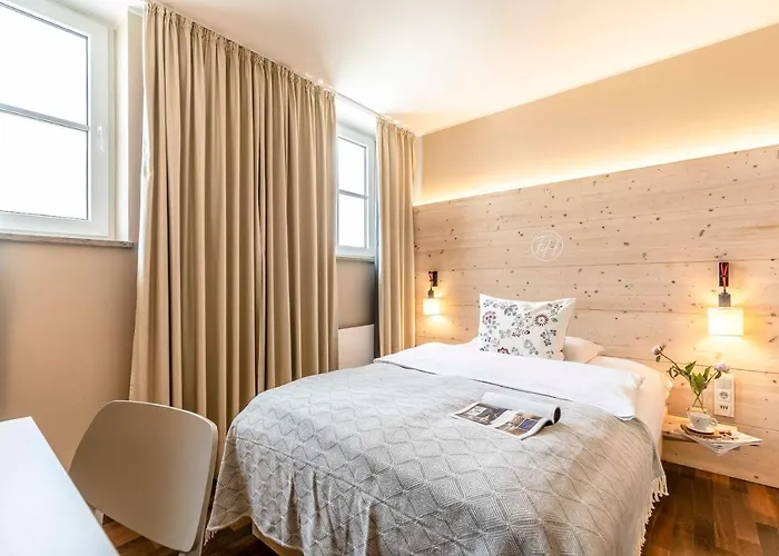 Feldmochinger Hof 3* Mnichov