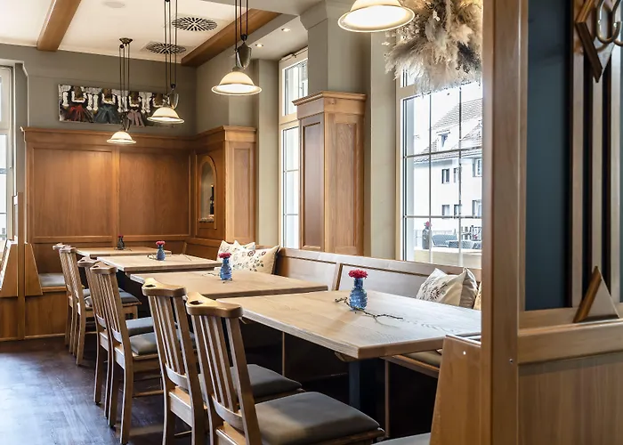 Feldmochinger Hof Hotel 3*