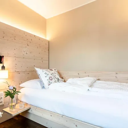 Feldmochinger Hof Hotel