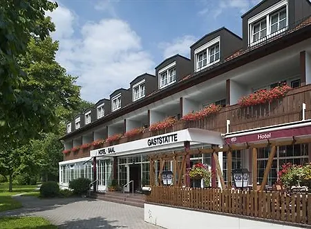 Feldmochinger Hof 3*